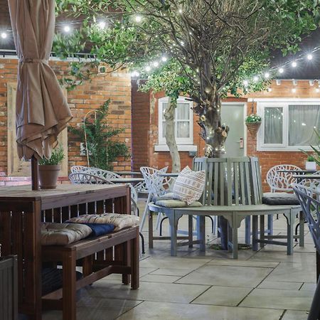 The Clarence Boutique Rooms Portsmouth Exteriör bild