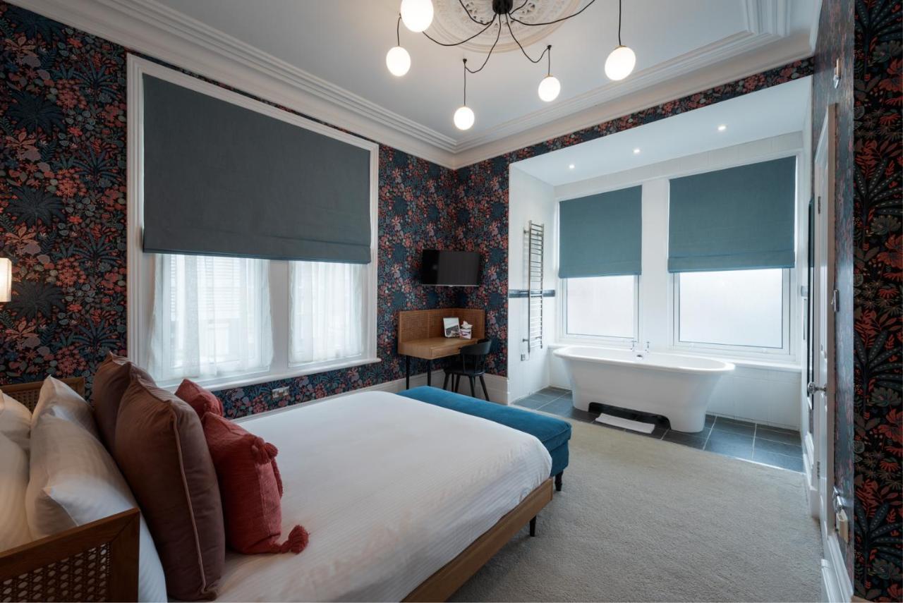 The Clarence Boutique Rooms Portsmouth Exteriör bild